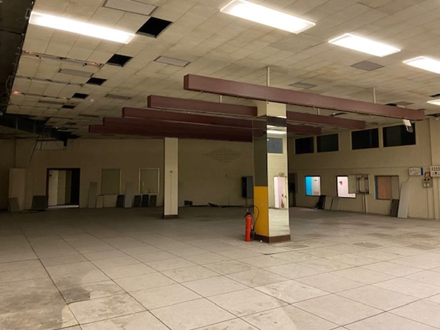 Vente entrepôts 1166 m² non divisibles