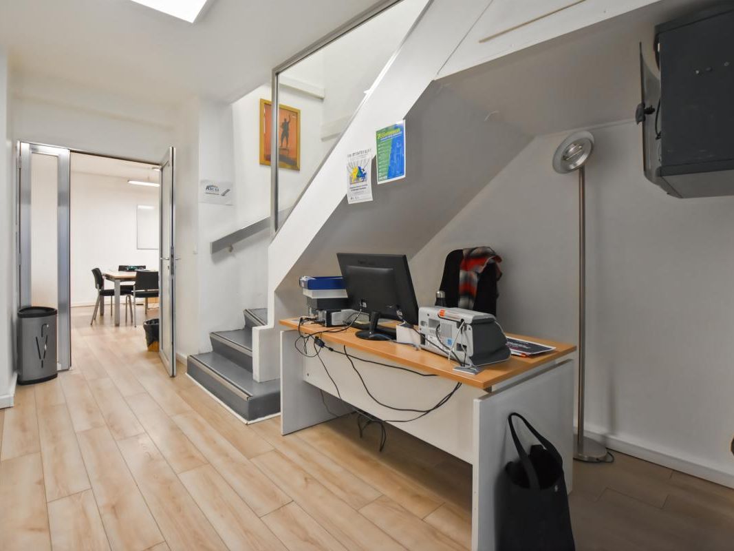 Location bureaux 120 m² non divisibles