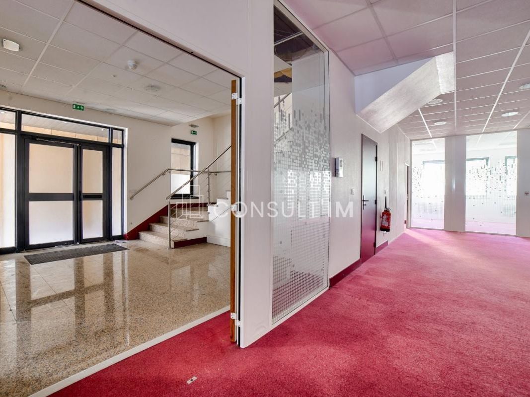 Vente bureaux 569 m² non divisibles
