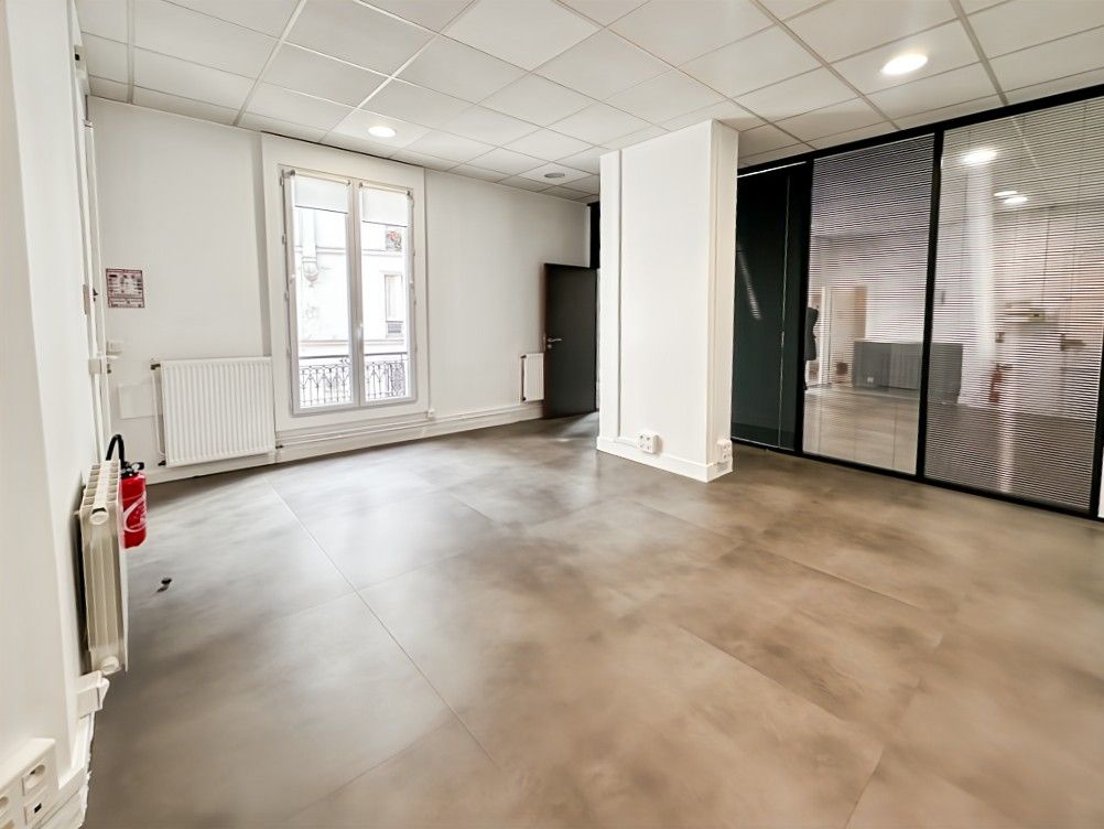 Location bureaux 66 m² non divisibles