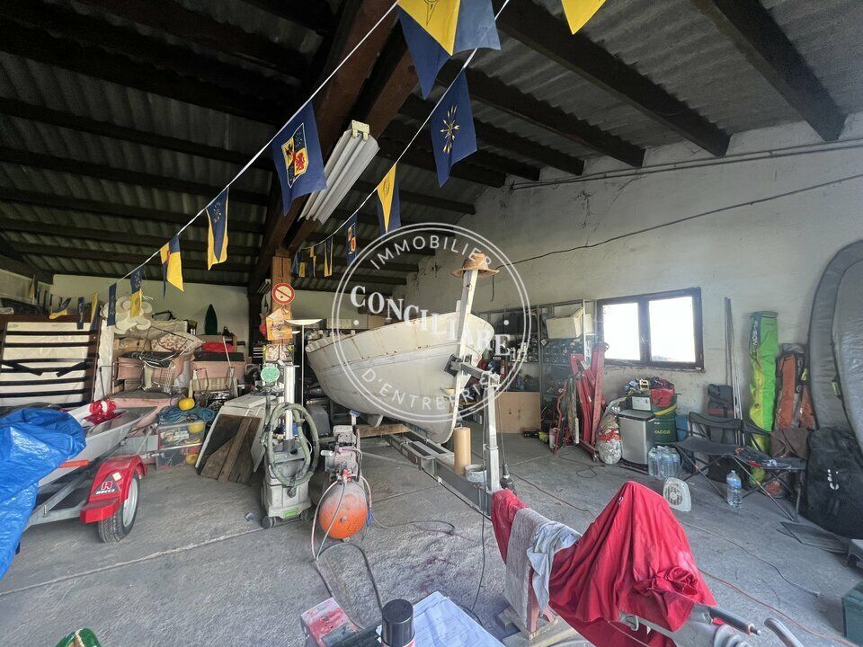 Vente entrepot 100 m² non divisibles