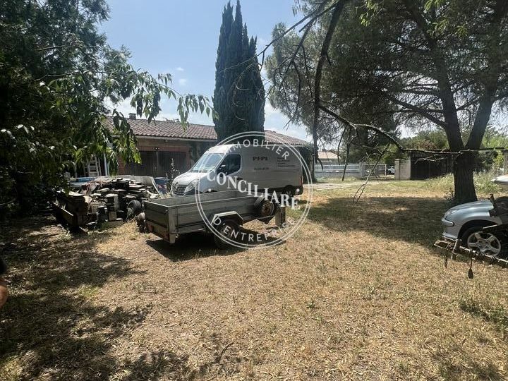 Vente entrepot 200 m² non divisibles