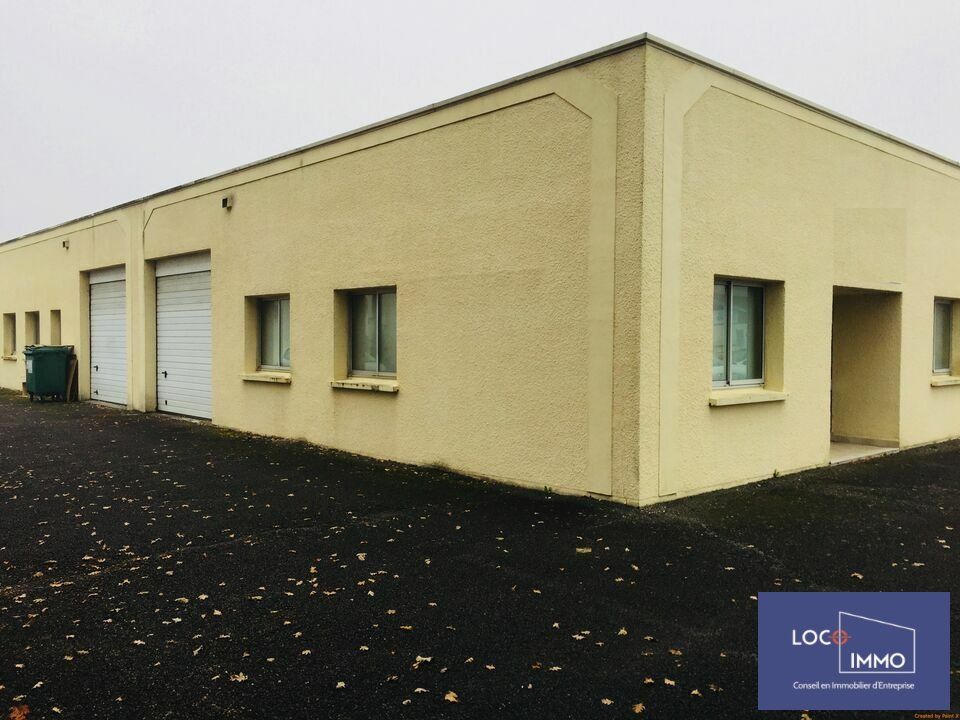 Location local d''activites 105 m² non divisibles