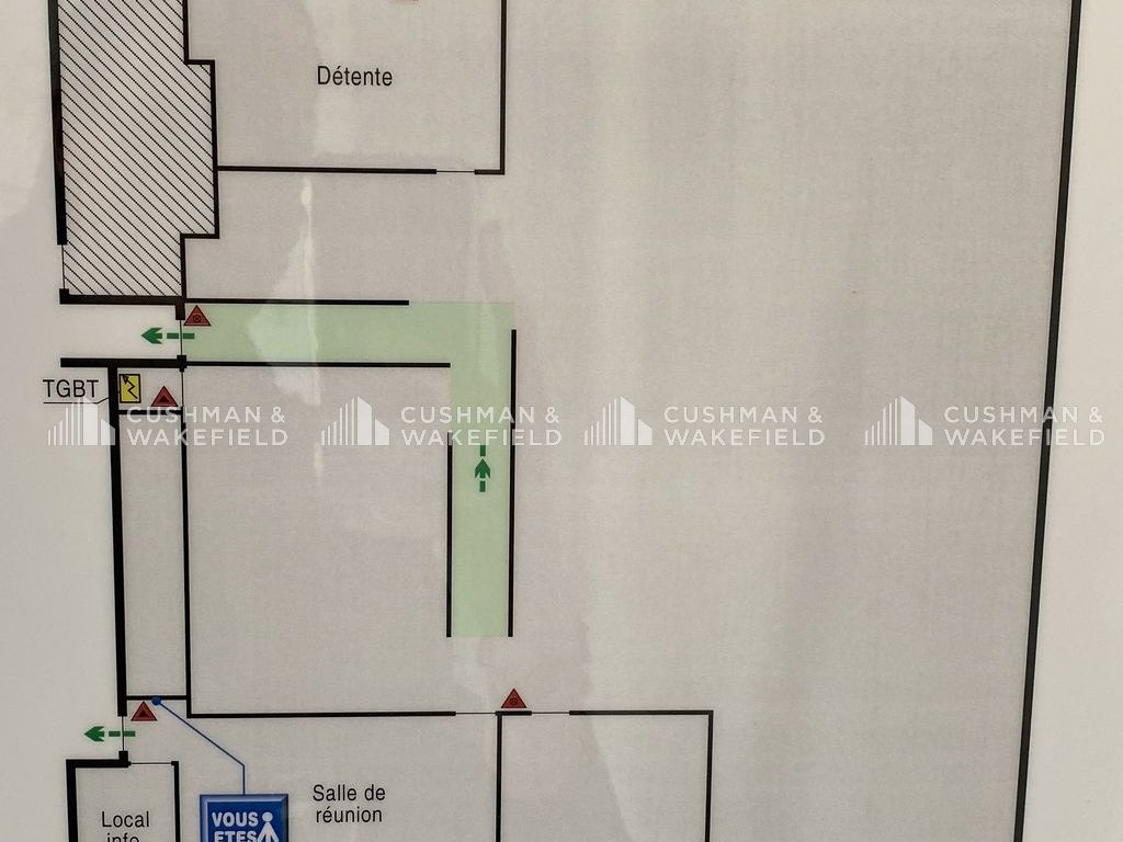 Vente bureaux 314 m² non divisibles