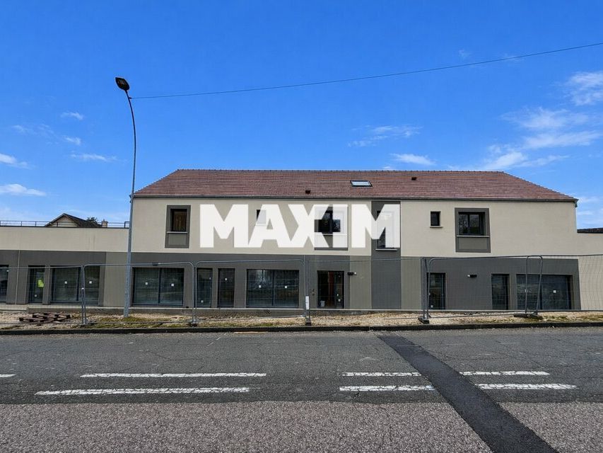 Location local commercial 61.01 m² non divisibles