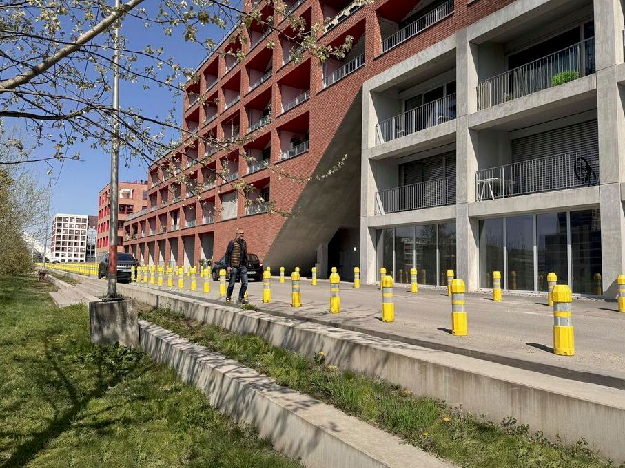 LOCAL COMMERCIAL NEUF de 375m² à LOUER