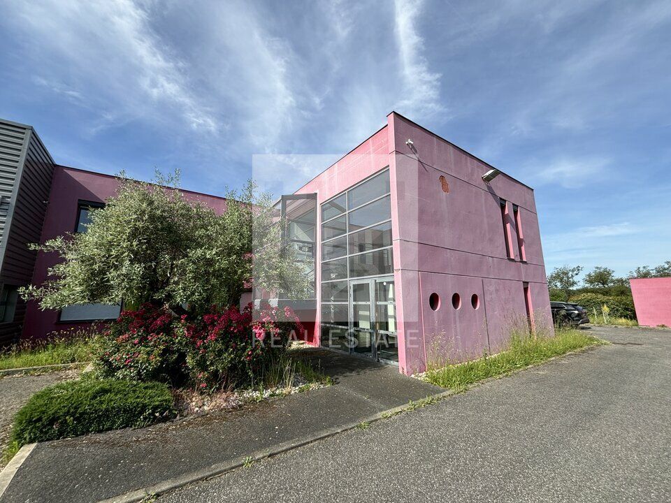 Location bureaux 550.99 m² divisibles à partir de 247.51 m²