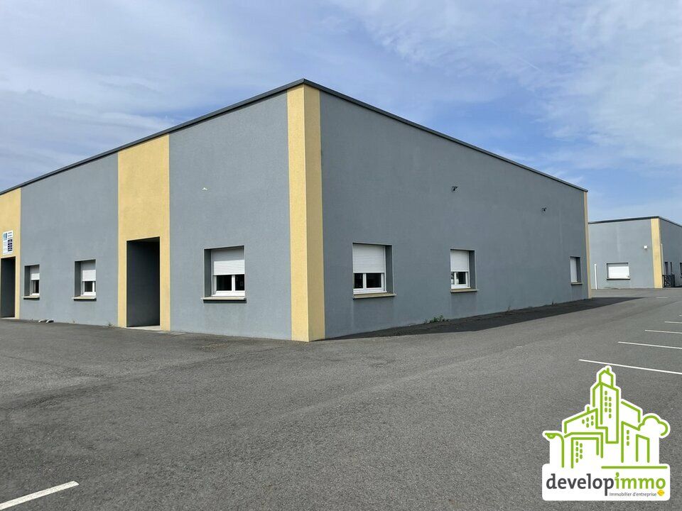 Location local d''activites 260 m² non divisibles