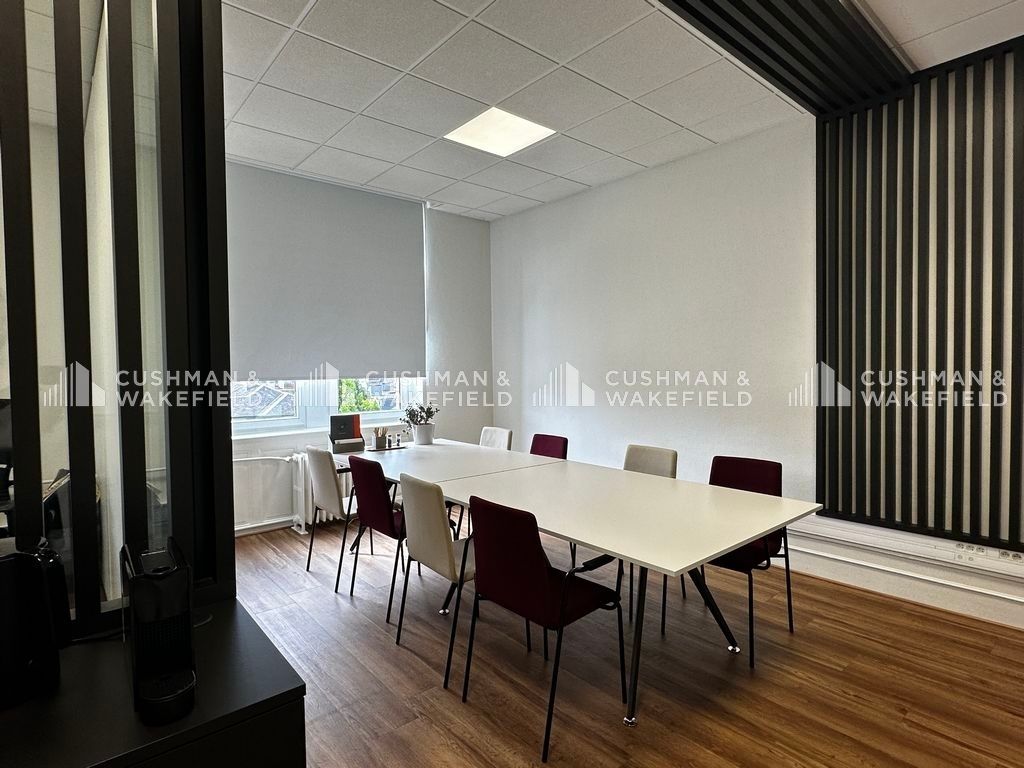 Location bureaux 532 m² divisibles à partir de 107 m²