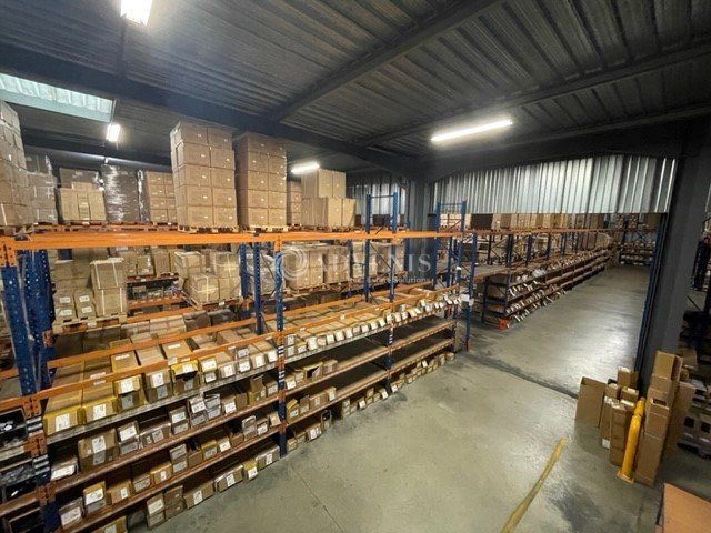 A LOUER - LOCAL D'ACTIVITE - 4285 m²