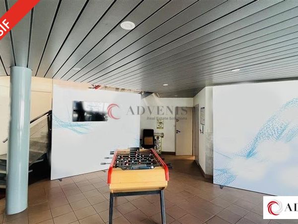 A VENDRE - BATIMENT DE BUREAUX - 835 M²