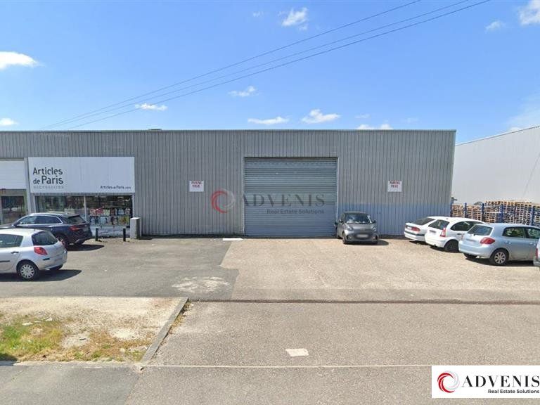 Location local commercial 450 m² non divisibles