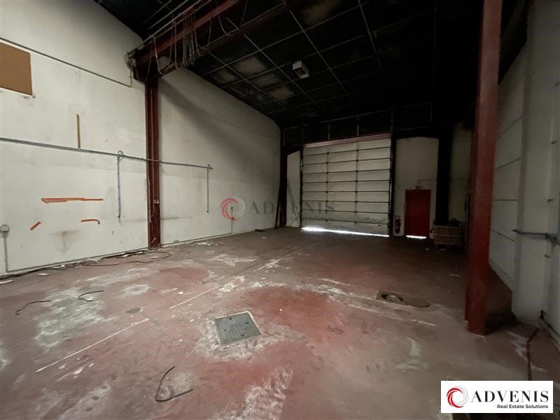 A LOUER - BATIMENT D'ACTIVTIE - 1853 M²