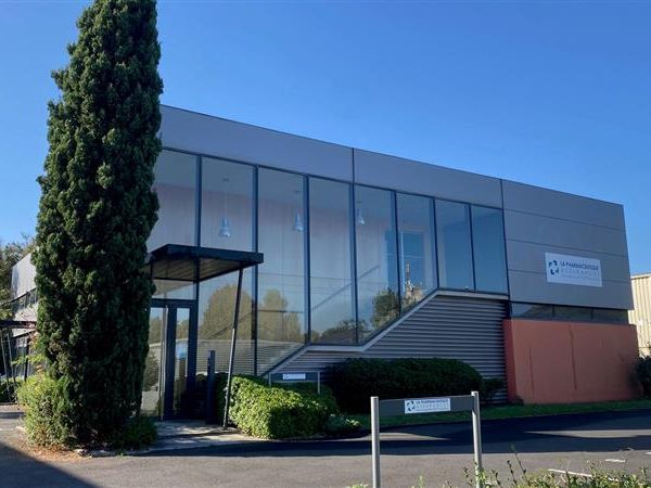 Location bureaux 85 m² non divisibles