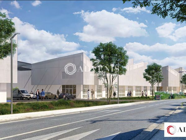 Vente local d''activites 7432 m² divisibles à partir de 89 m²