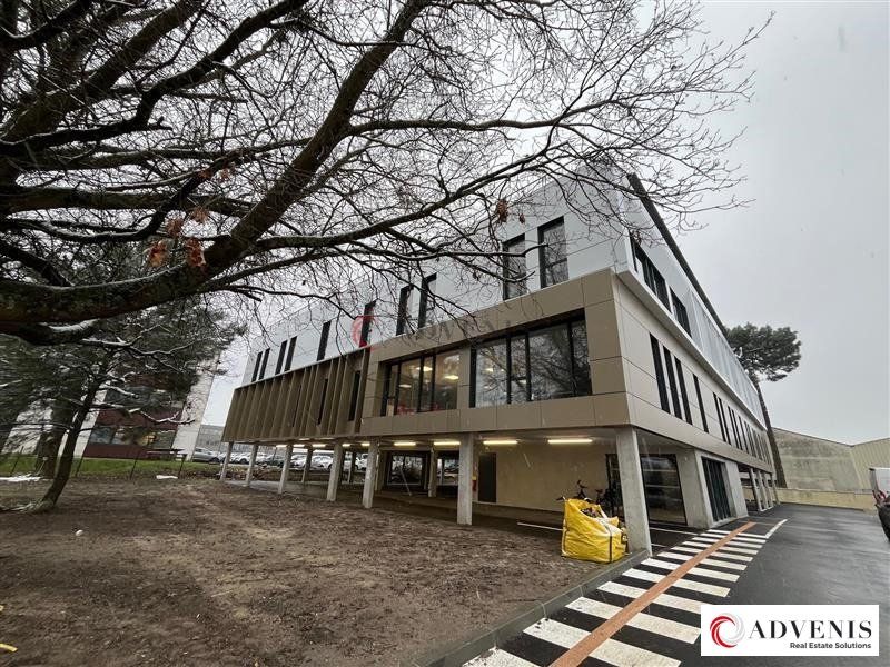 Location bureaux 376 m² non divisibles