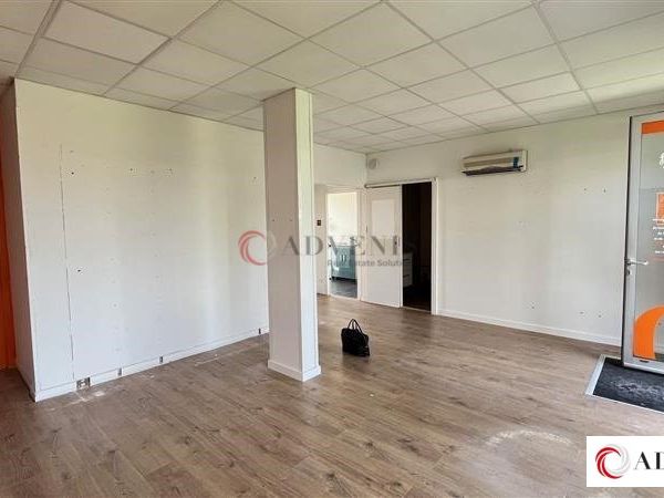 A LOUER  - LOCAL - 100 M²