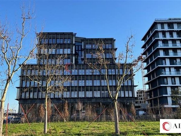 Location bureaux 359 m² non divisibles