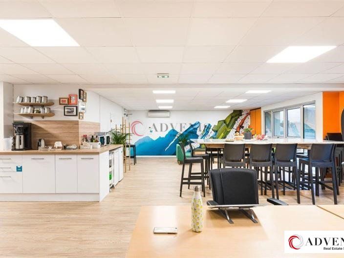 Location bureaux 272 m² non divisibles