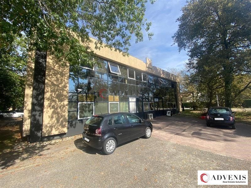 Location bureaux 570 m² divisibles à partir de 120 m²