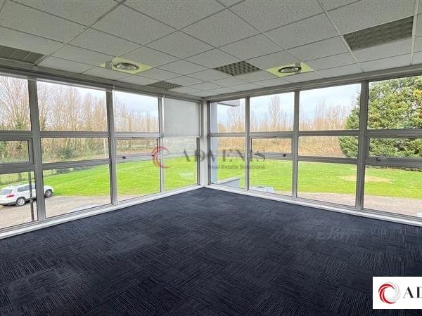 A LOUER - BUREAUX- A PARTIR DE 90M²