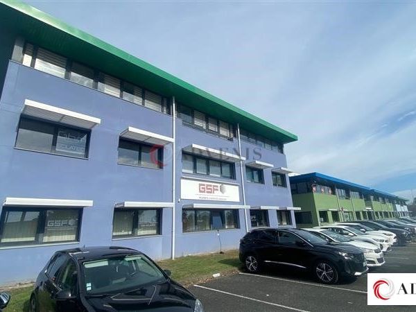 A LOUER - BUREAU - A PARTIR DE 112M²