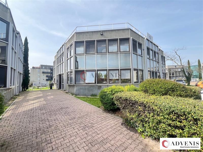 Location bureaux 95 m² divisibles à partir de 95 m²