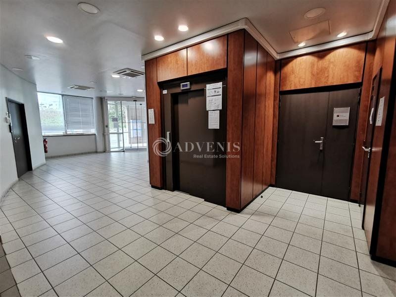 BUREAUX EN BORDURE DES GRANDS BOULEVARDS