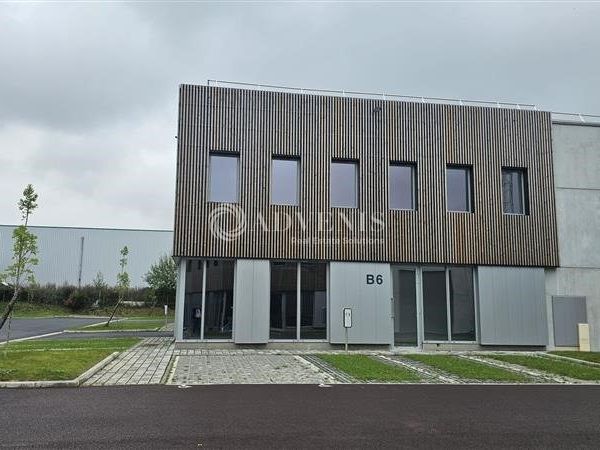 ENTREPÔTS NEUFS A PARTIR DE 350 M² !