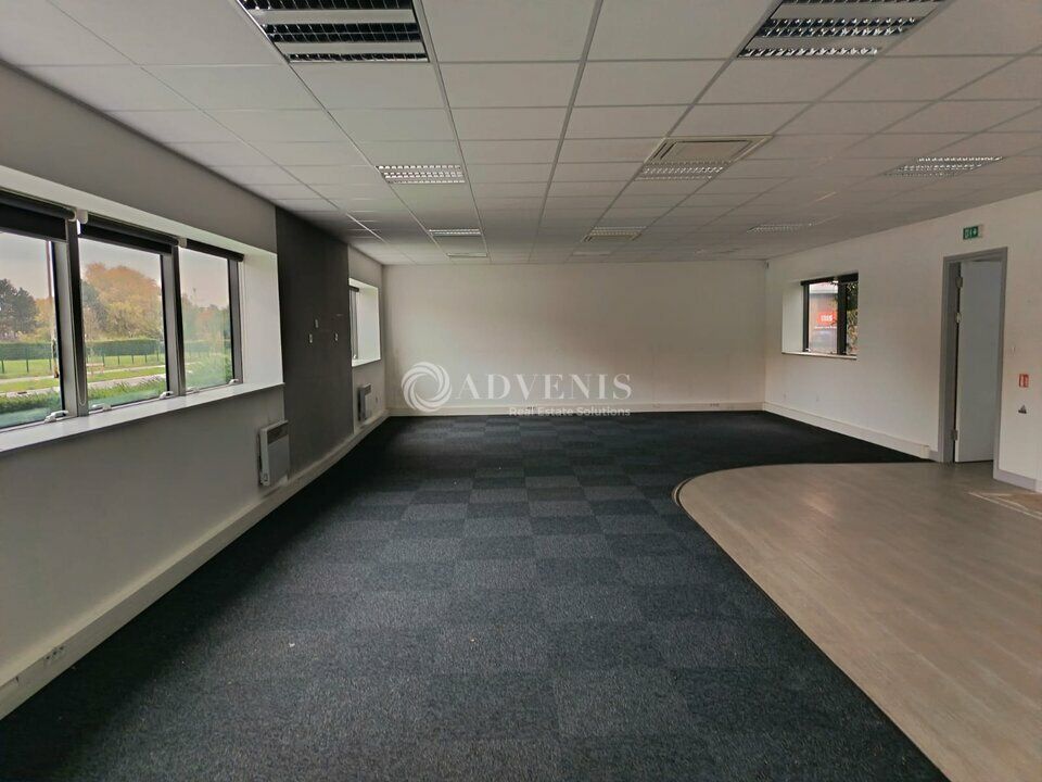 A LOUER BUREAUX DE 146 M² - BELLES PRESTATIONS !