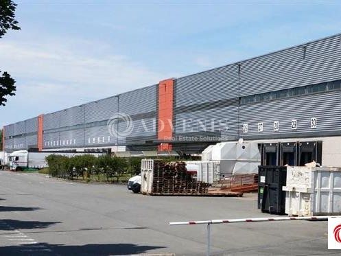 Location entrepot 18987 m² divisibles à partir de 8279 m²
