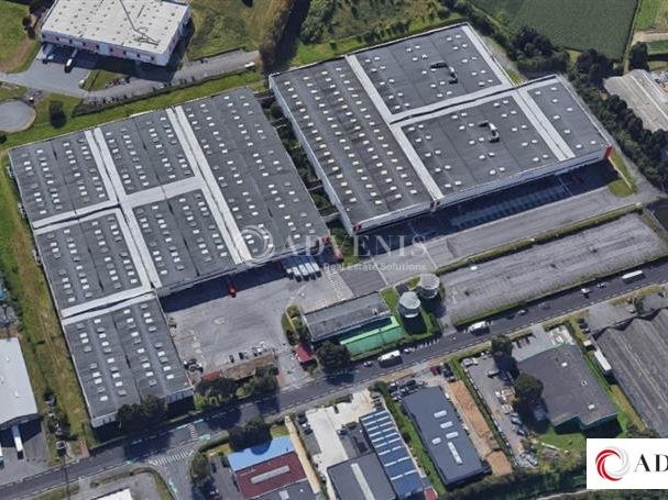 Location entrepot 9148 m² non divisibles