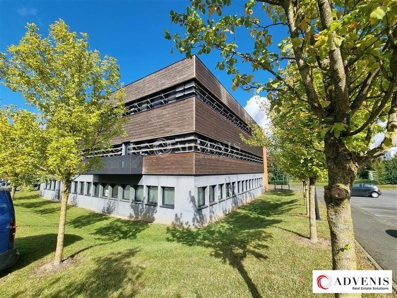 Location bureaux 244 m² non divisibles