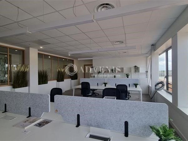 3784 m² pour ce bureaux en location à Villeneuve d'ascq