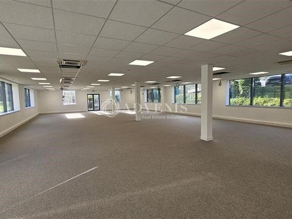 1306 m² pour ce bureaux en location à Villeneuve d'ascq