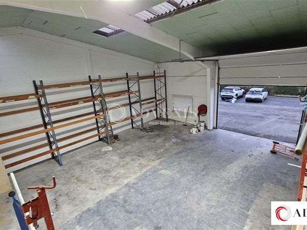 Location bureaux 270 m² non divisibles