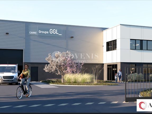 Location local d''activites 1009 m² non divisibles