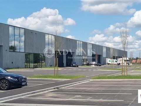 Location entrepot 4442 m² divisibles à partir de 416 m²