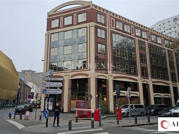 Location bureaux 1458 m² divisibles à partir de 485 m²