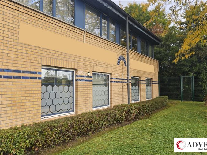 Vente bureaux 811 m² non divisibles