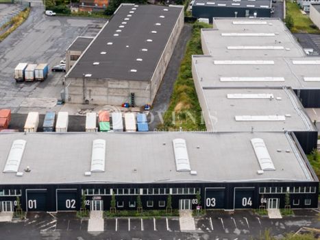 NEUFS | ENTREPOTS DE 490 M² ET 699 M²