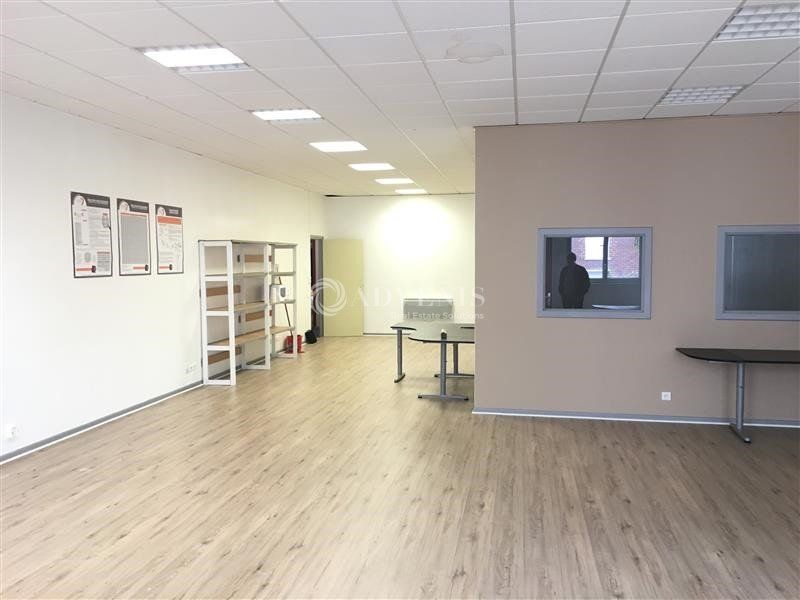 SURFACES DE BUREAUX RENOVEES DE 50 A 100 m²