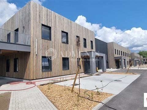 Location entrepot 554 m² divisibles à partir de 551 m²