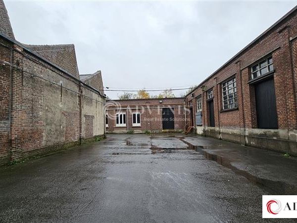 Location entrepot 1690 m² divisibles à partir de 200 m²