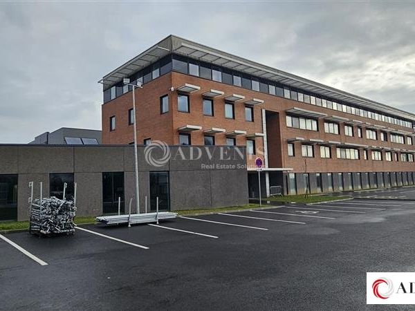 Location bureaux 2966 m² divisibles à partir de 150 m²