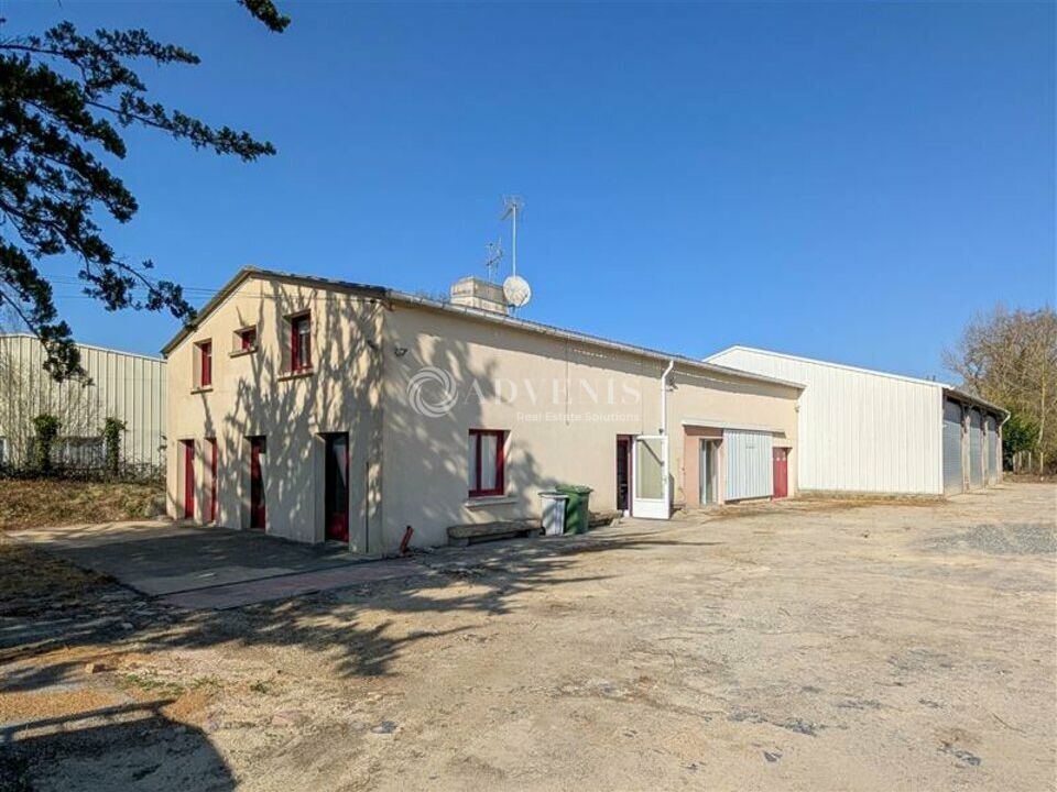 Vente local d''activites 670 m² non divisibles