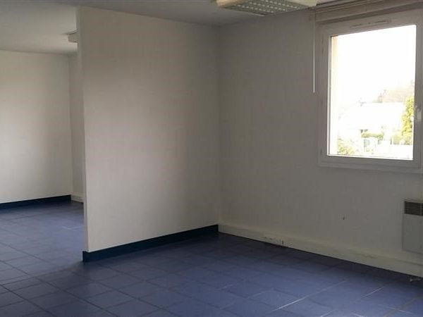 Location bureaux 100 m² non divisibles