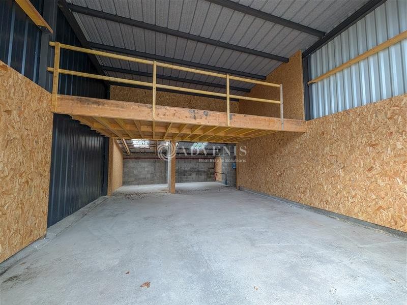 Locaux d'activités à louer - Bureaux possibles