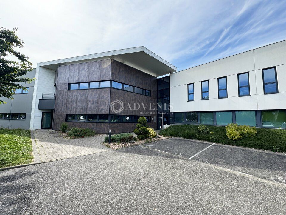 Location bureaux 86 m² non divisibles