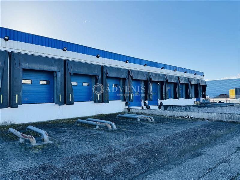 Location entrepot 1958 m² divisibles à partir de 1958 m²